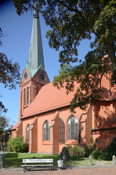 Gemeinden - Schwarzenbek - Gemeinde - Kirchen & Gottesdienste - Ev ...